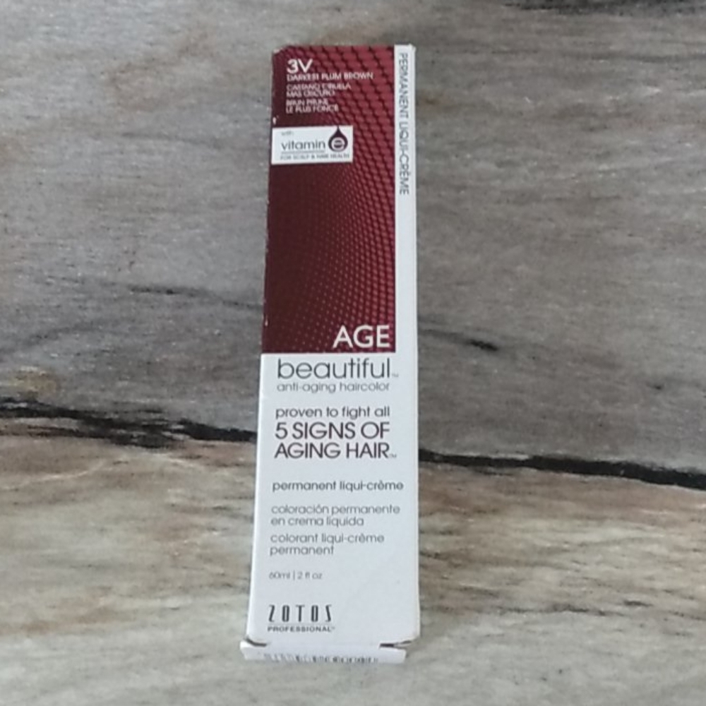Hair colour - 3V darkest plum brown